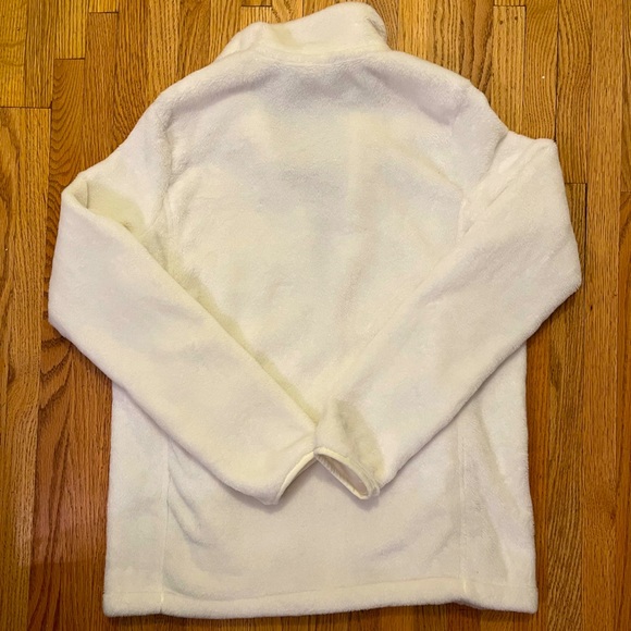 NWOT Cozy Women’s White Fleece - Picture 6 of 7
